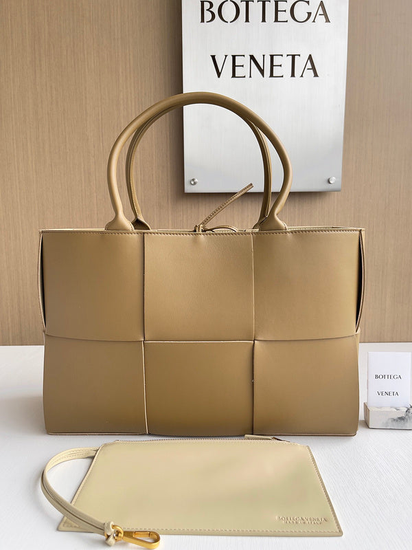 Glamy - BOV Bags - 710