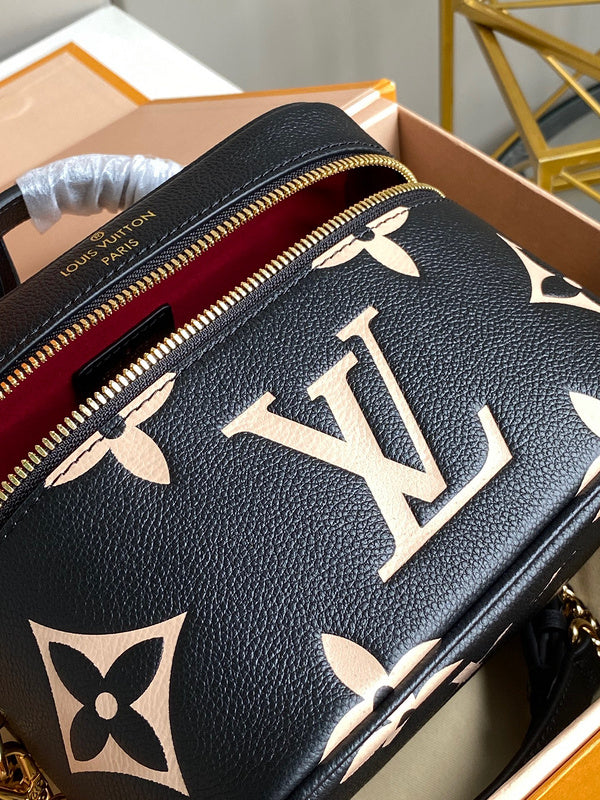 LOV2 Bags - Luxurious Bags  1731