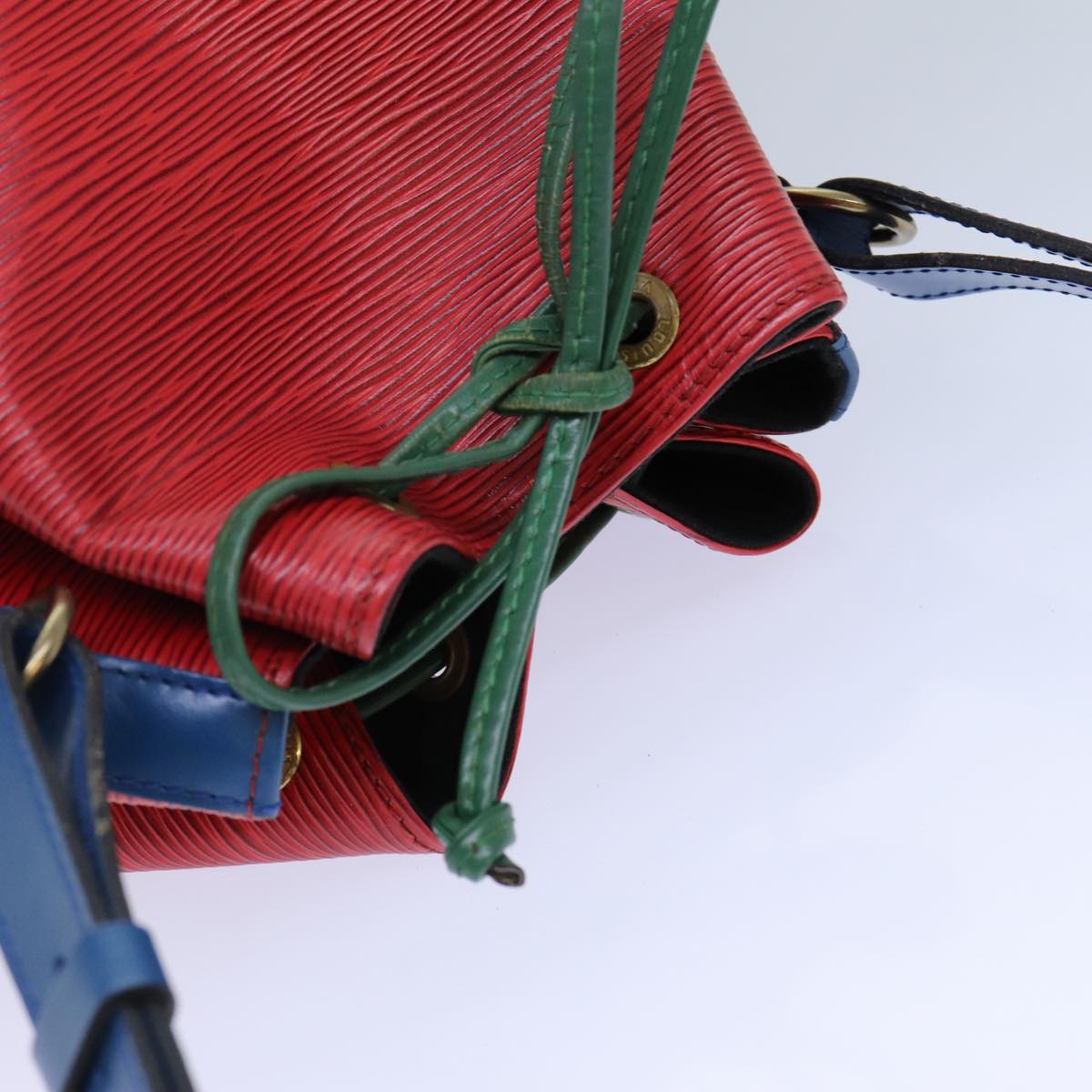Louis Vuitton Noe  Leather Shoulder Bag