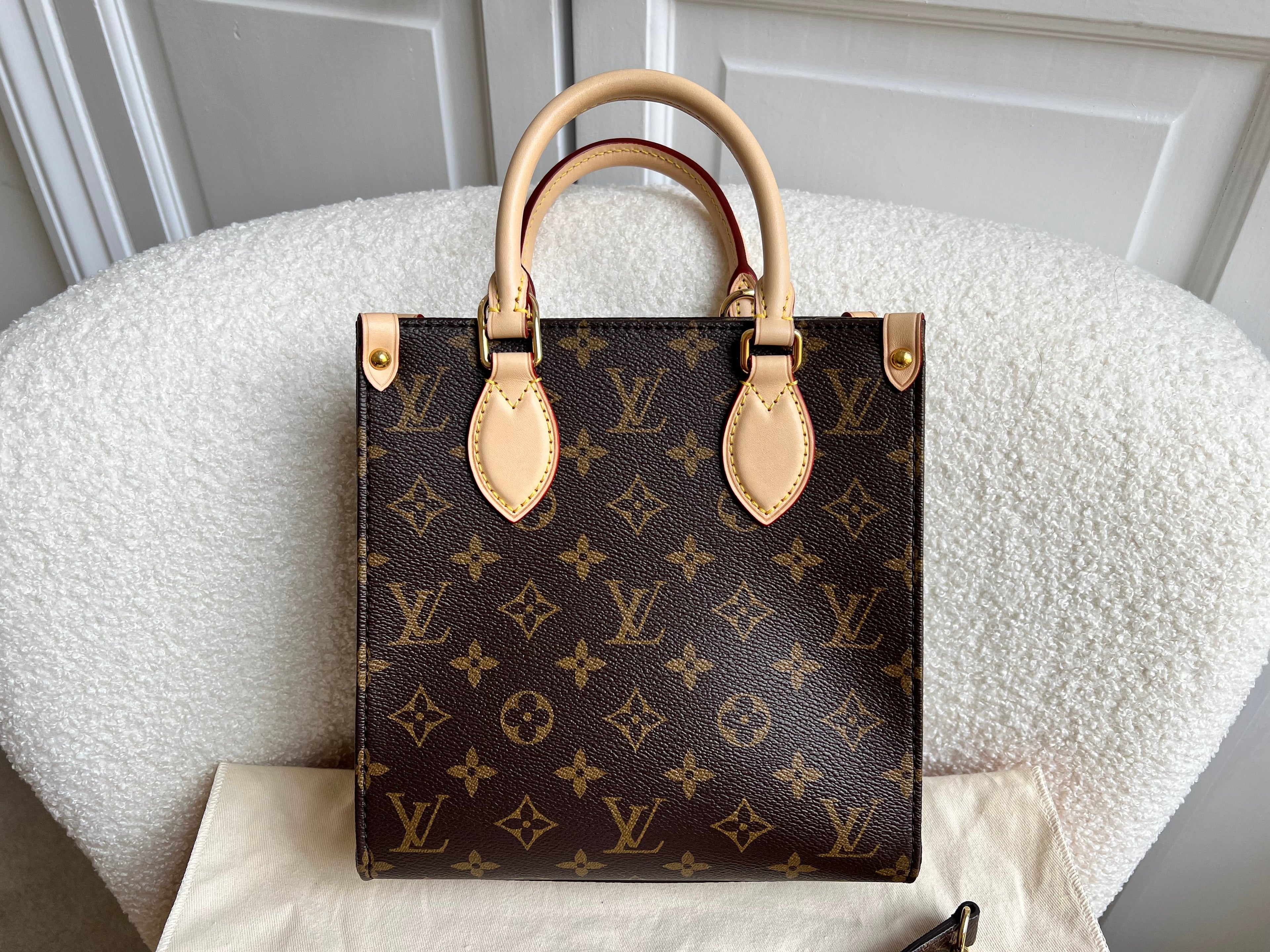Louis Vuitton Sac Plat BB (RRP £1,820)