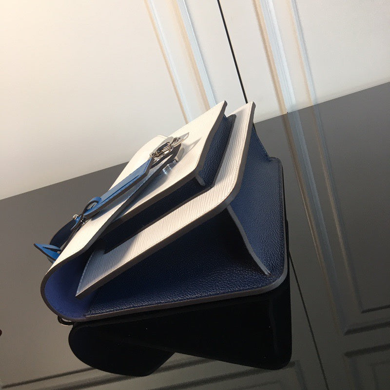 LOV2 Bags - Luxurious Bags  1832