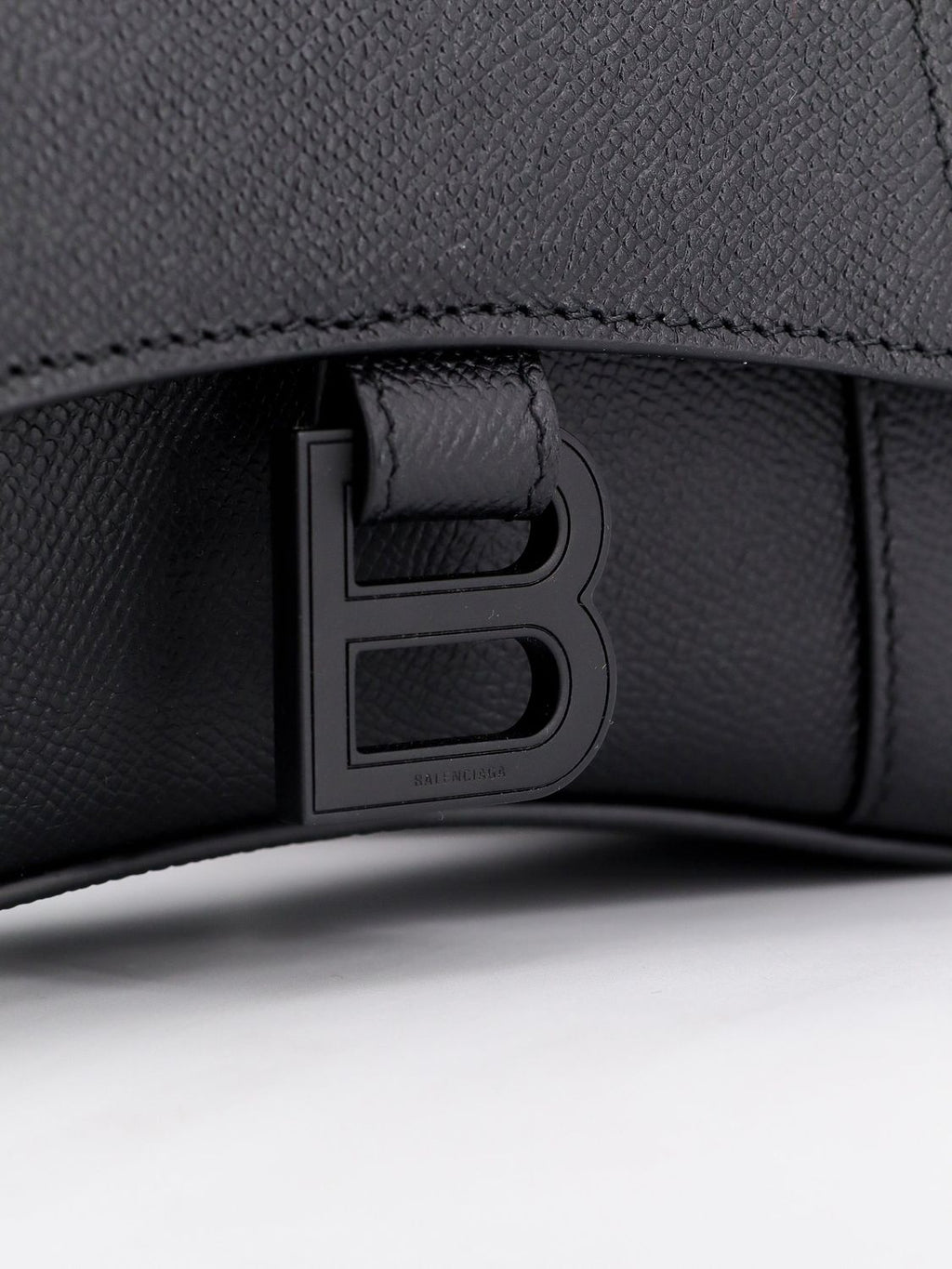 Downtown Crossbody Bag