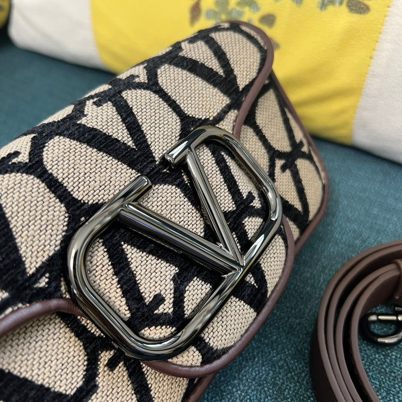 Glamy - VEL Bags - 411