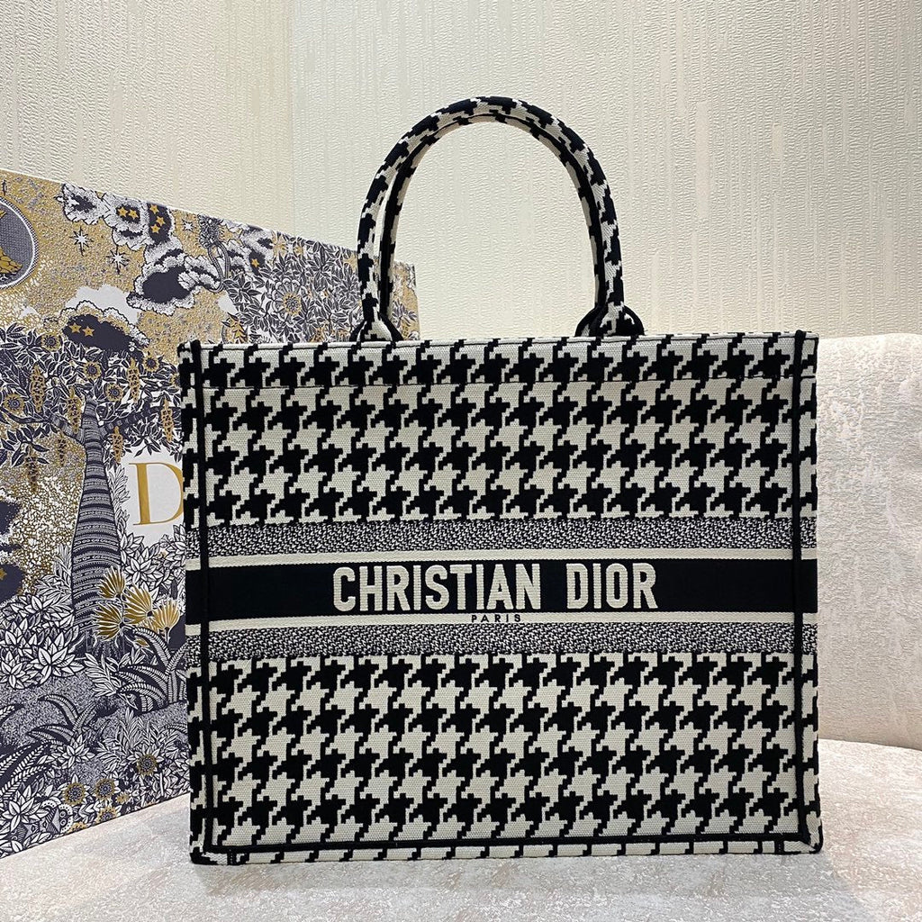 GLAMI Large Book Tote Black Houndstooth Embroidery, Black/White, For Women WomenÃ¢â‚¬â„¢s Handbags, Shoulder Bags, 42cm CD
