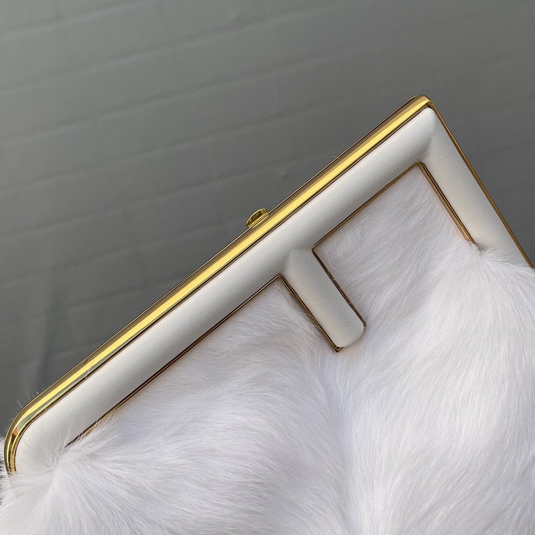 FI First MeGLAMIum White Fox Fur Bag For Woman 32.5cm/13in