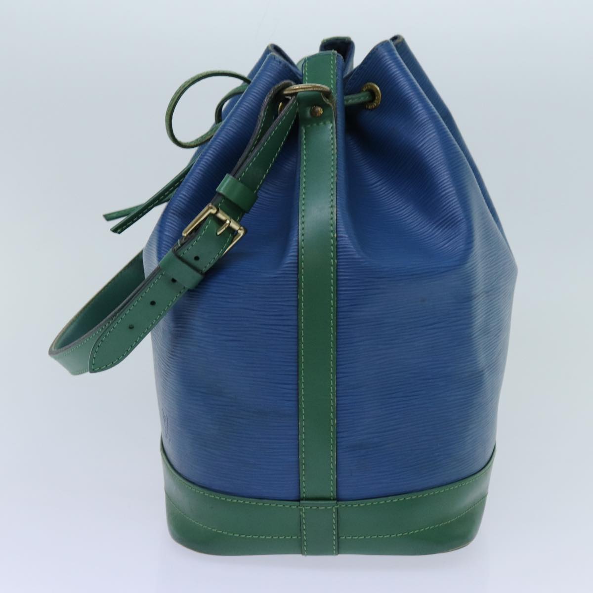 Louis Vuitton Epi Noe Shoulder Bag Bicolor Green Blue