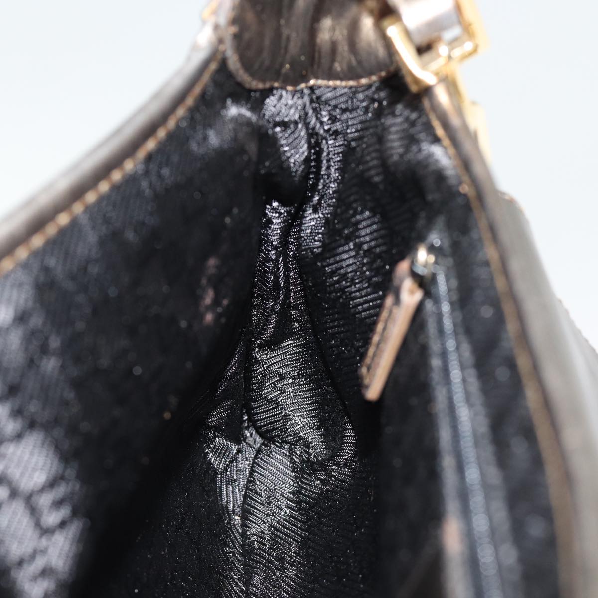 GUCCI Shoulder Bag Leather Gold 001 4113 2123 74555