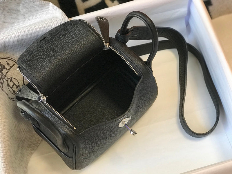 Glamy - HMS Bags - 1879
