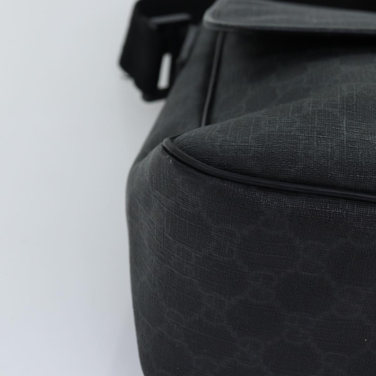 GUCCI GG Supreme Shoulder Bag PVC Leather Black 169935 74711