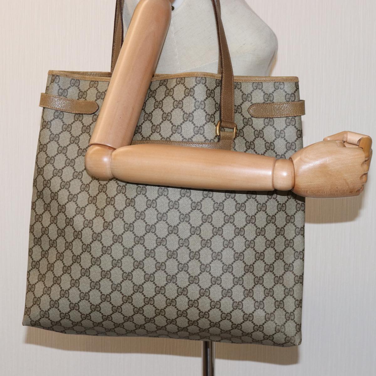 GUCCI GG Supreme Tote Bag PVC Beige 74733