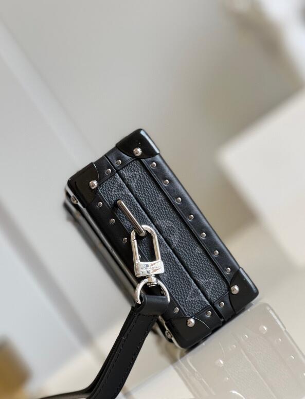SAMC - LOV Bags - 1536