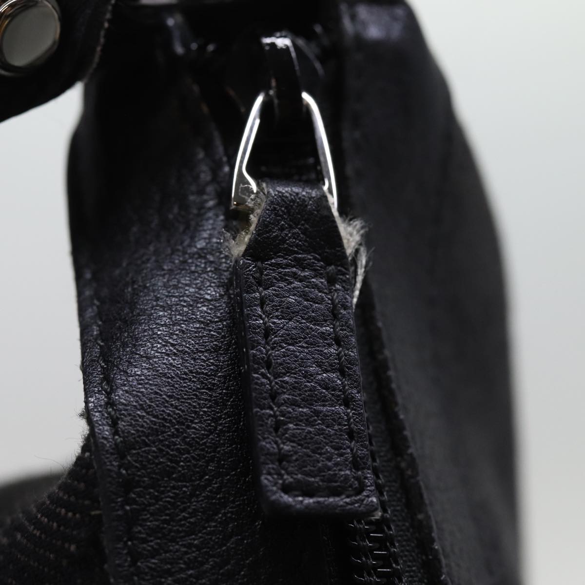 GUCCI GG Canvas Shoulder Bag Outlet Black 293581 74784
