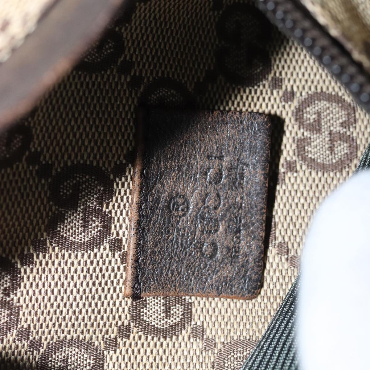 GUCCI GG Canvas Body Bag Beige 28566 74874