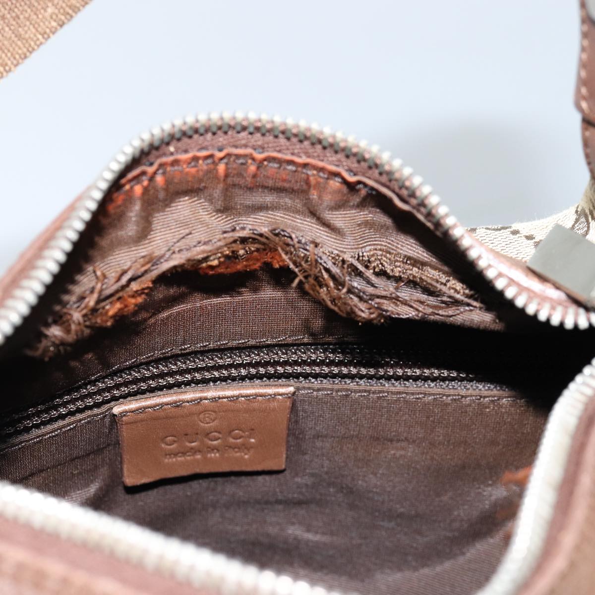 GUCCI GG Canvas Shoulder Bag Beige 019 0537 74979