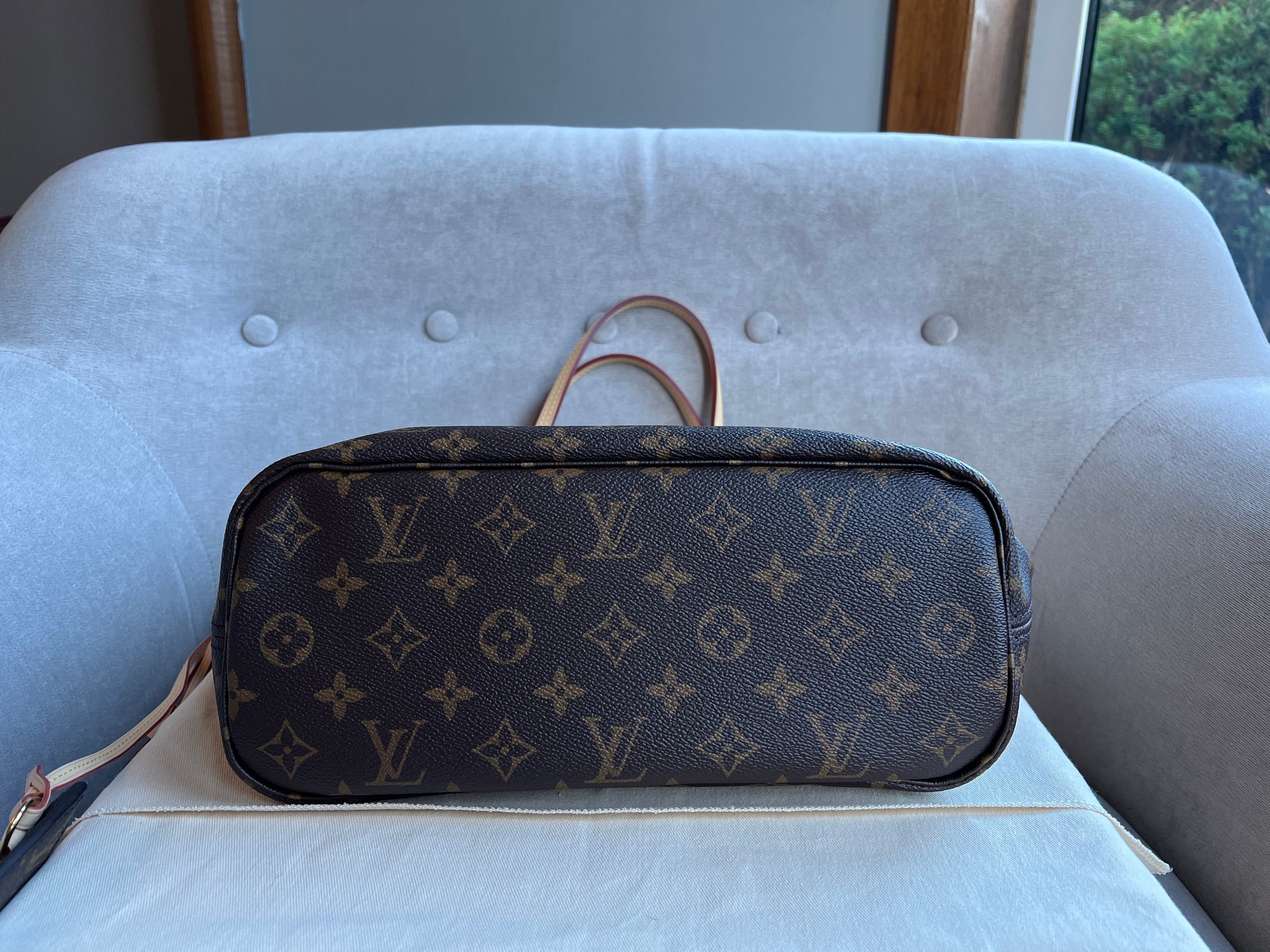 Louis Vuitton Neverfull PM Monogram (RRP £1360)