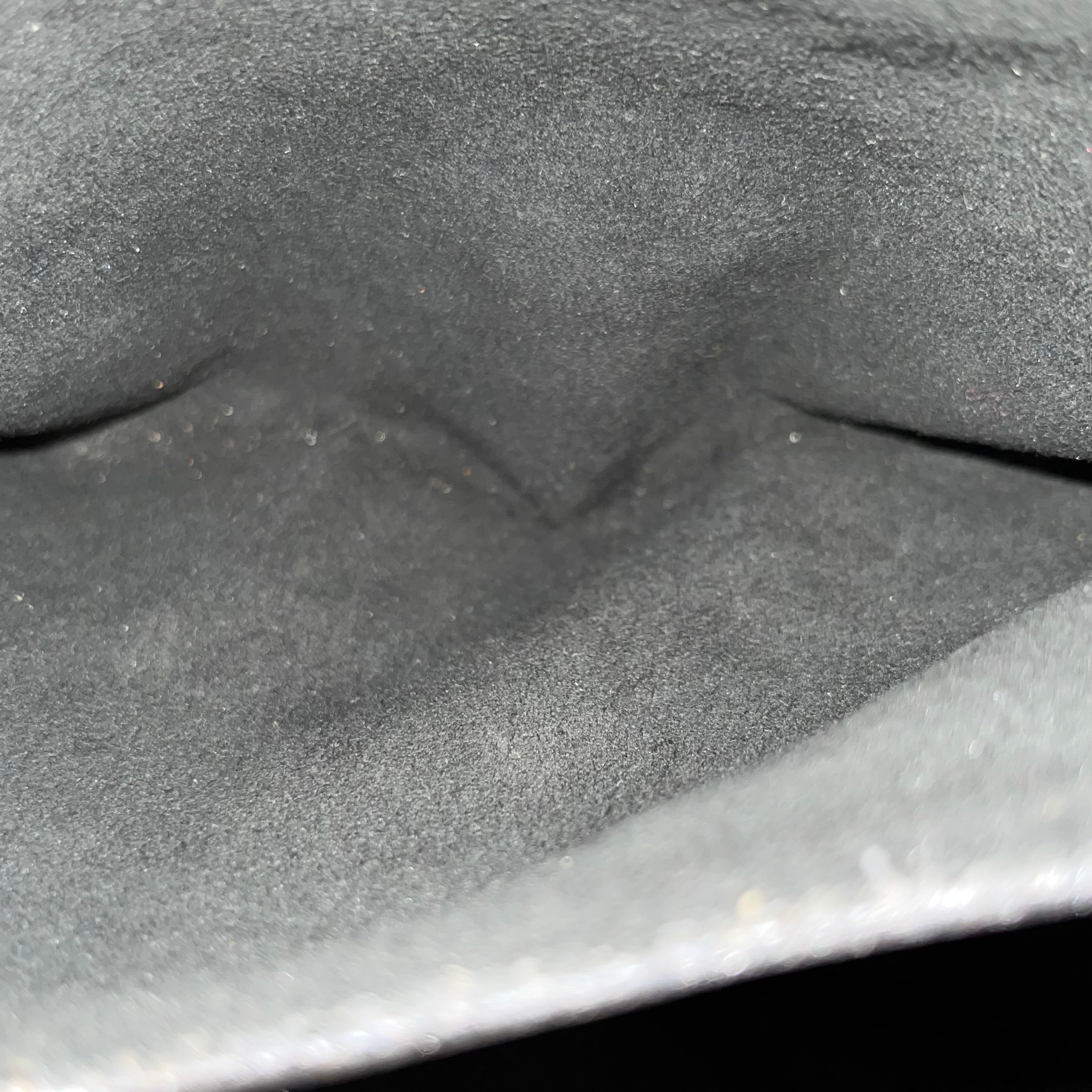 LOUIS VUITTON Petit Bucket Bag Epi Leather