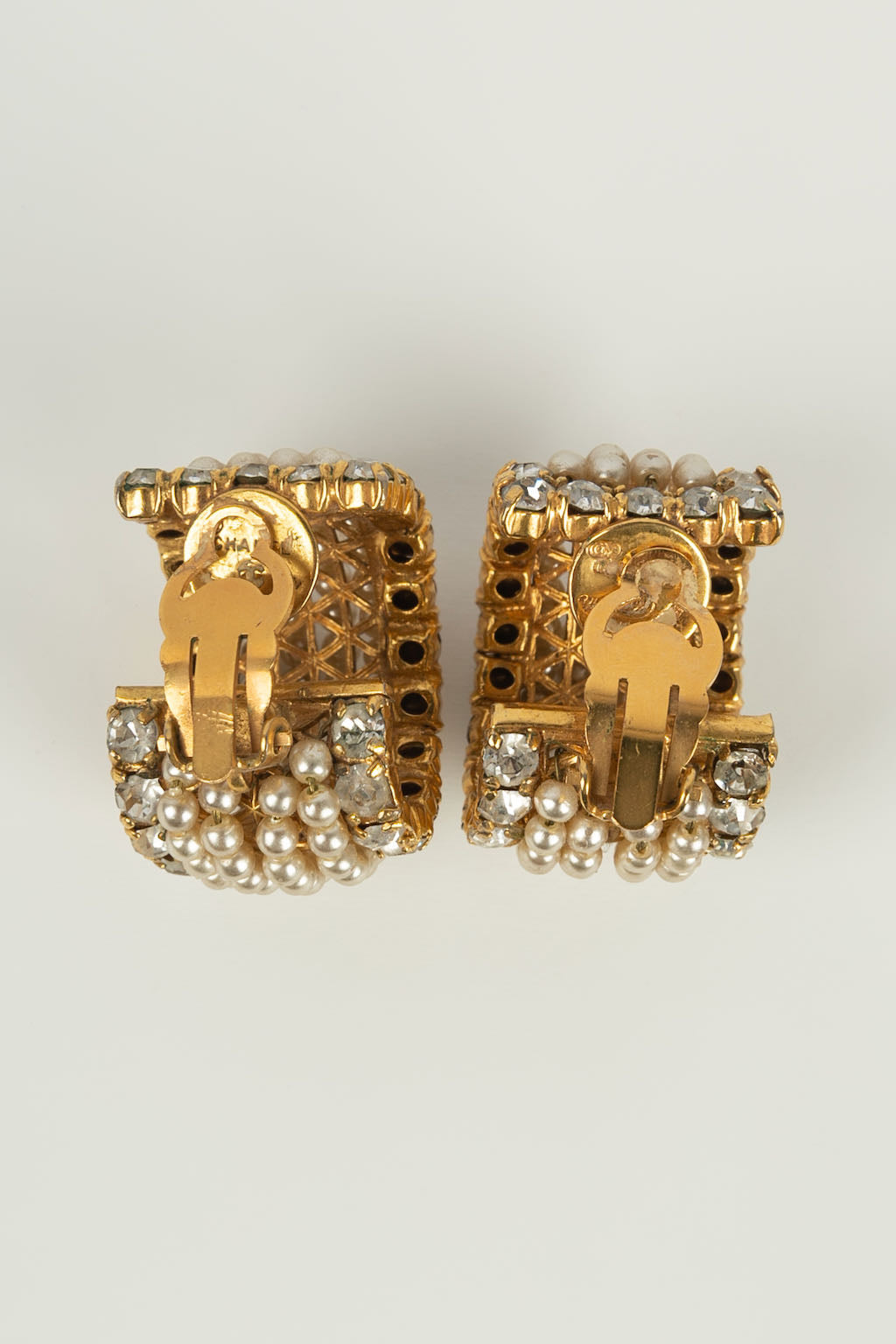 Boucles d'oreilles nacrÃƒÆ’Ã‚Â©es Chanel