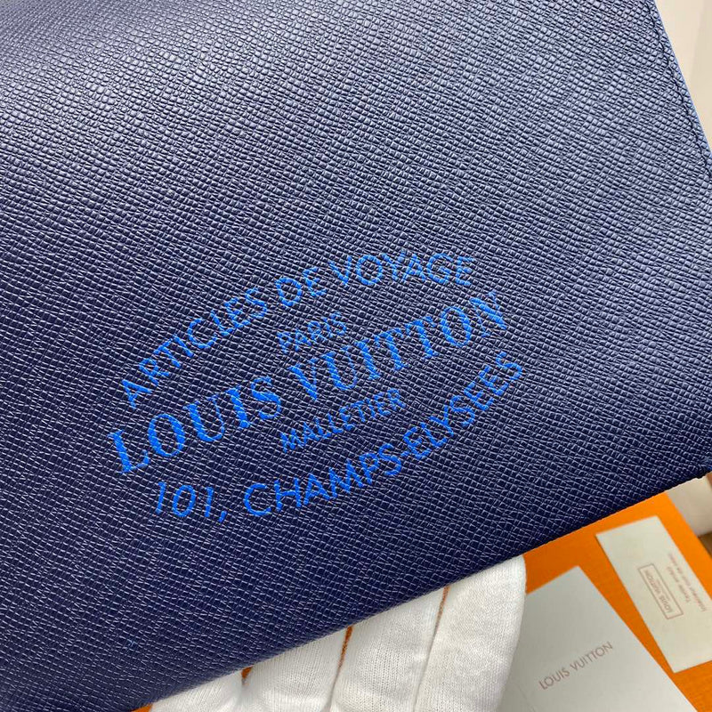 LOV2 Bags - Luxurious Bags  1960