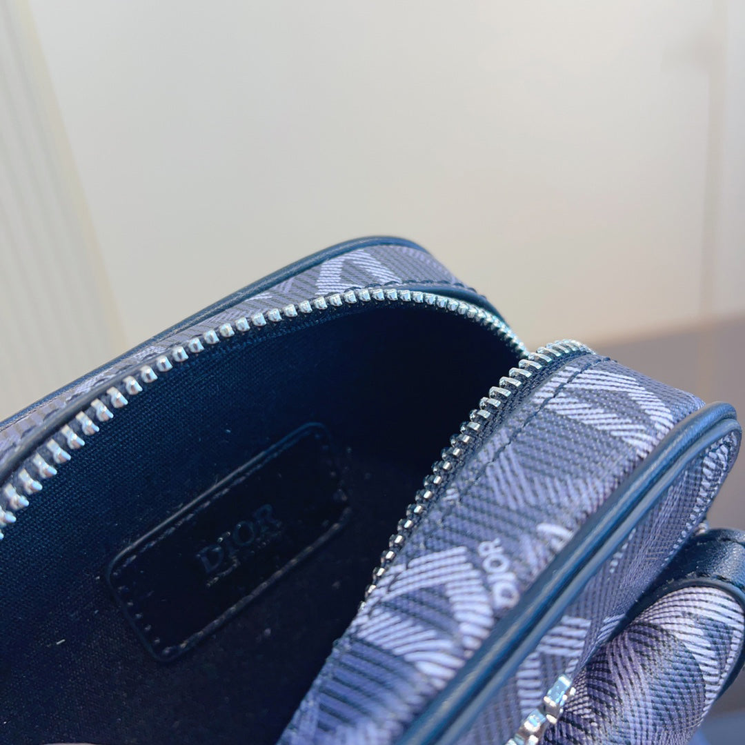 EN - Luxury Bags DIR 367