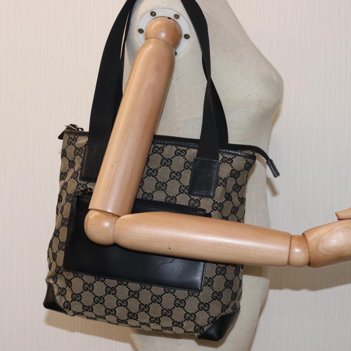 GUCCI GG Canvas Tote Bag Beige 019 0402 3754 75106