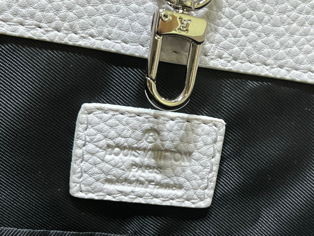 EN - Luxury Bags LUV 845