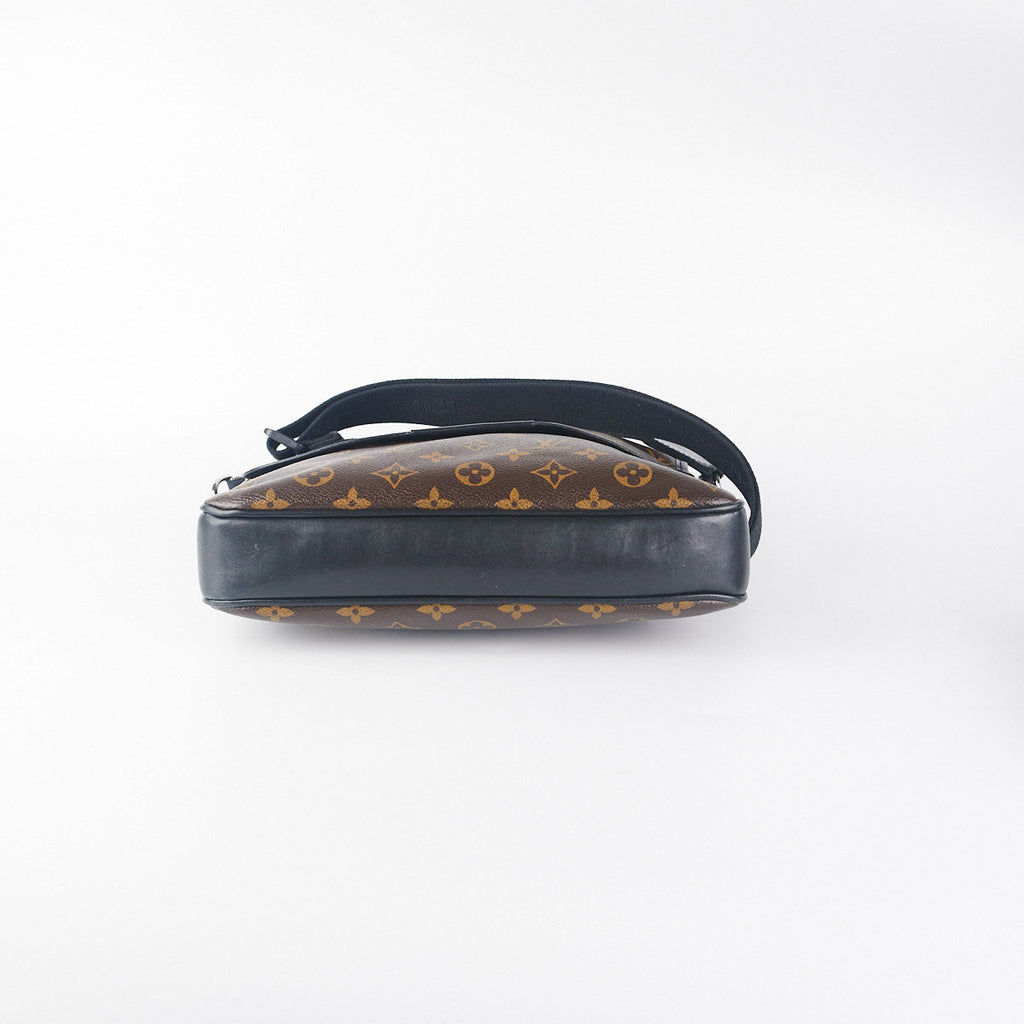 Louis Vuitton Messenger Bag Monogram Macassar