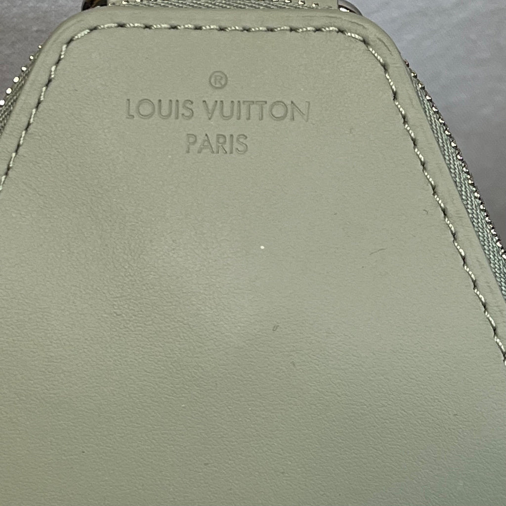 LOUIS VUITTON Avenue Slingbag Monogram Canvas Crossbody
