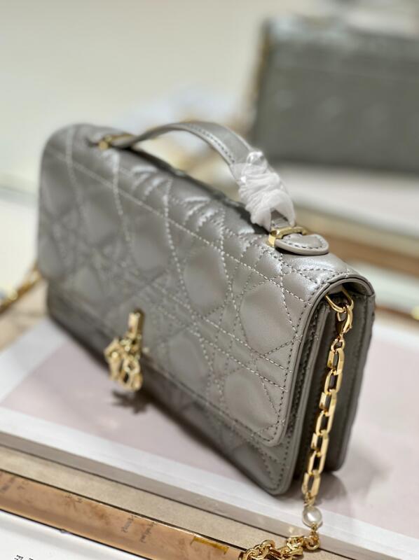 SAMCC - DOR Bags - 062