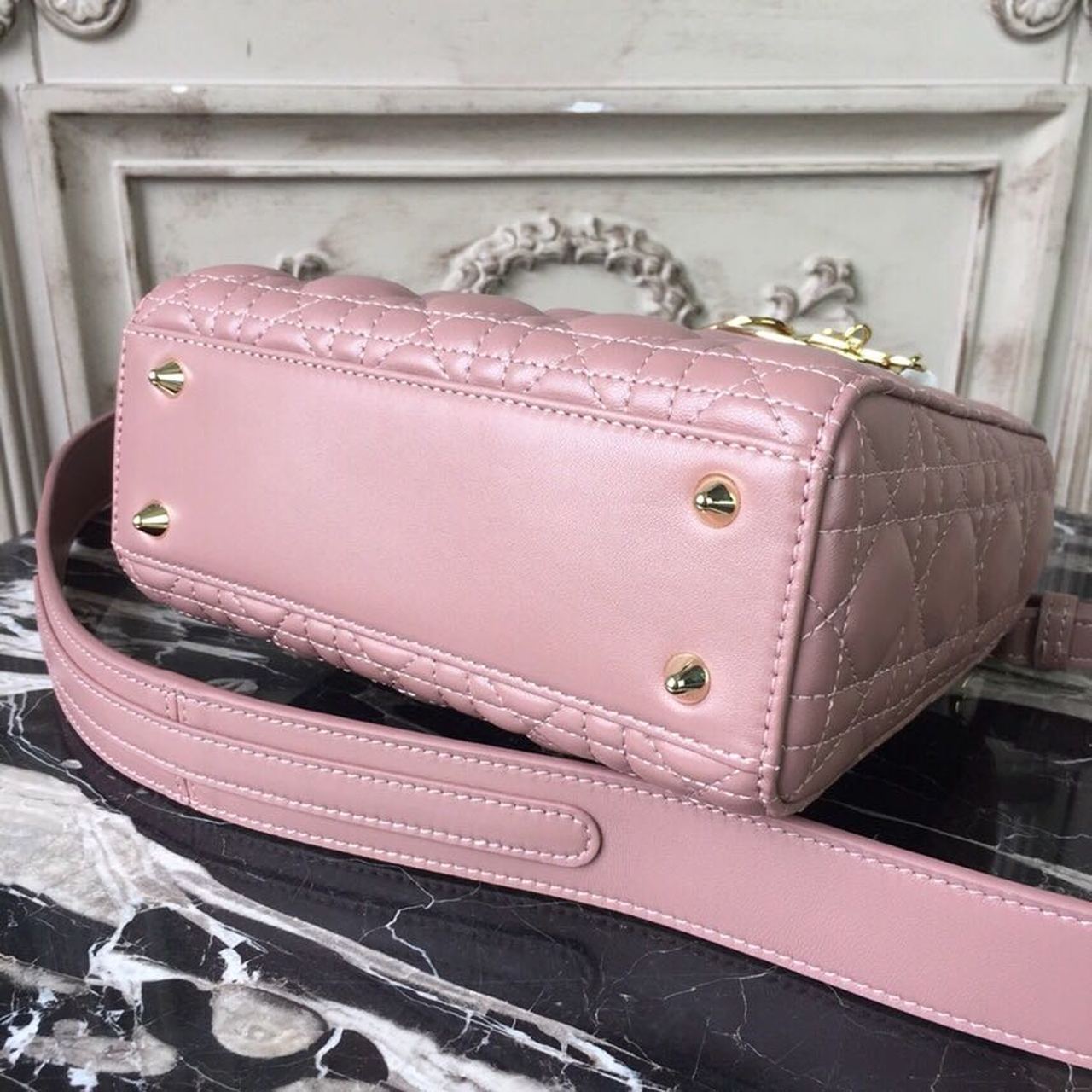 GLAMI MeGLAMIum Lady Bag Gold Toned Hardware Dusty Pink For Women 20cm/8in CD