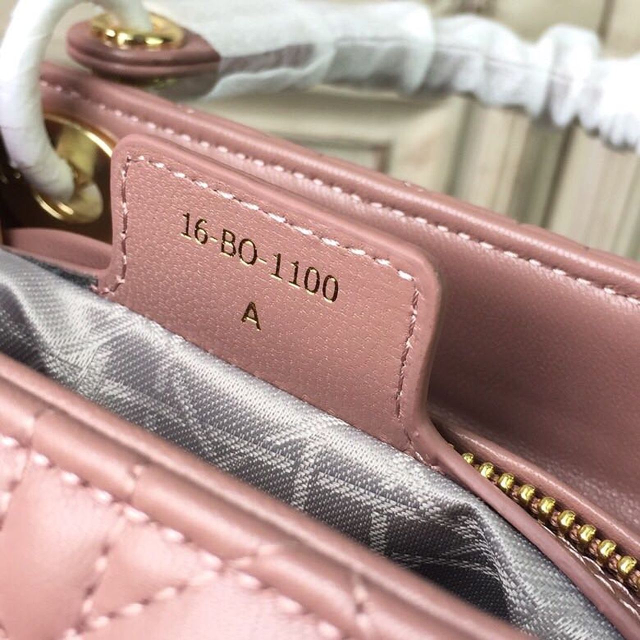 GLAMI MeGLAMIum Lady Bag Gold Toned Hardware Dusty Pink For Women 24cm/9in CD