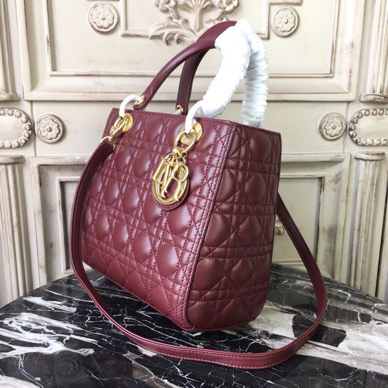 GLAMI MeGLAMIum Lady Bag Gold Toned Hardware Burgundy For Women 24cm/9in CD
