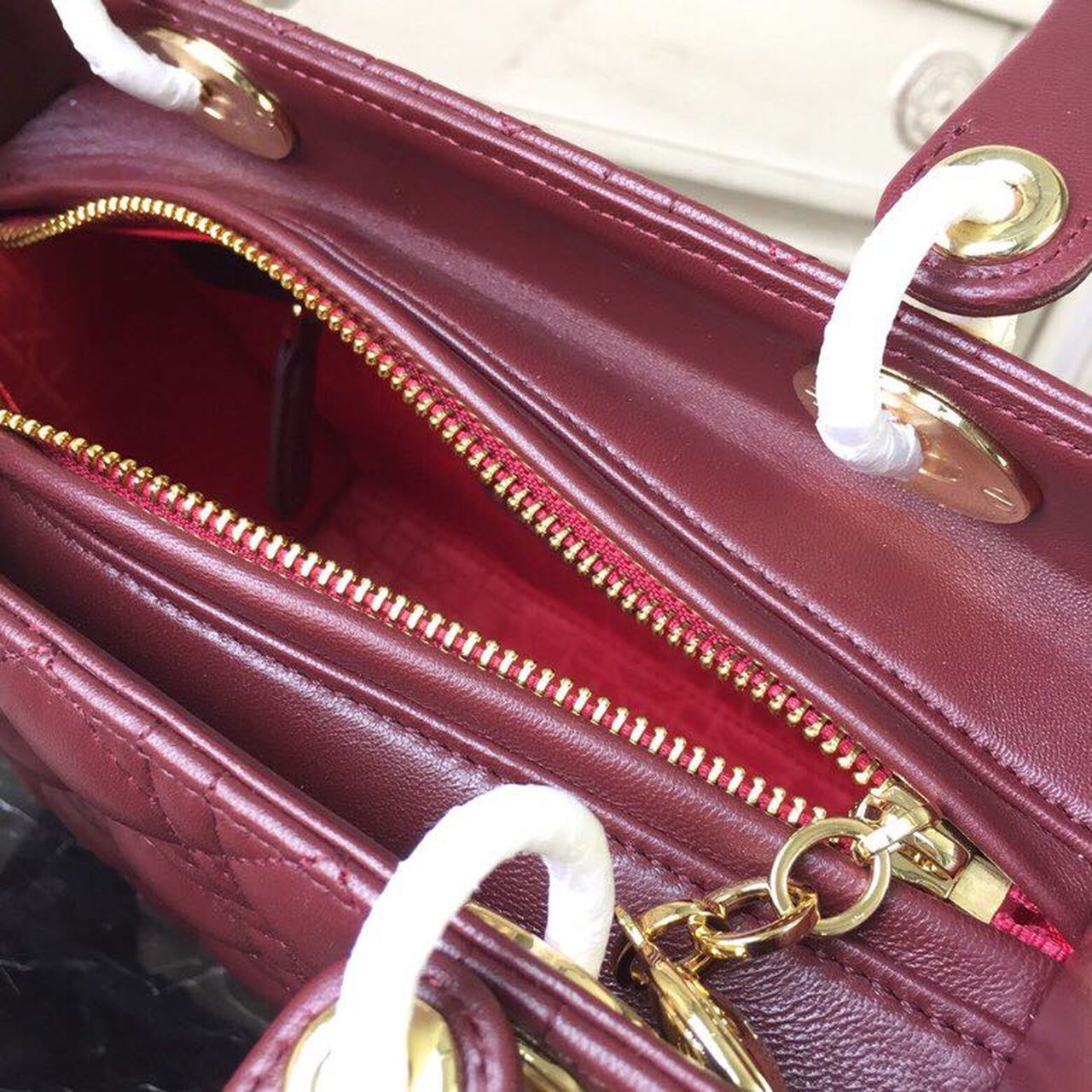 GLAMI MeGLAMIum Lady Bag Gold Toned Hardware Burgundy For Women 24cm/9in CD