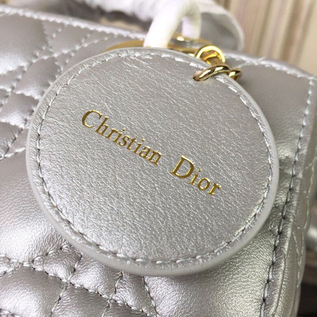 GLAMI Small Lady Bag Gold Toned Hardware Pearl Silver White For Women 8in/20cm CD
