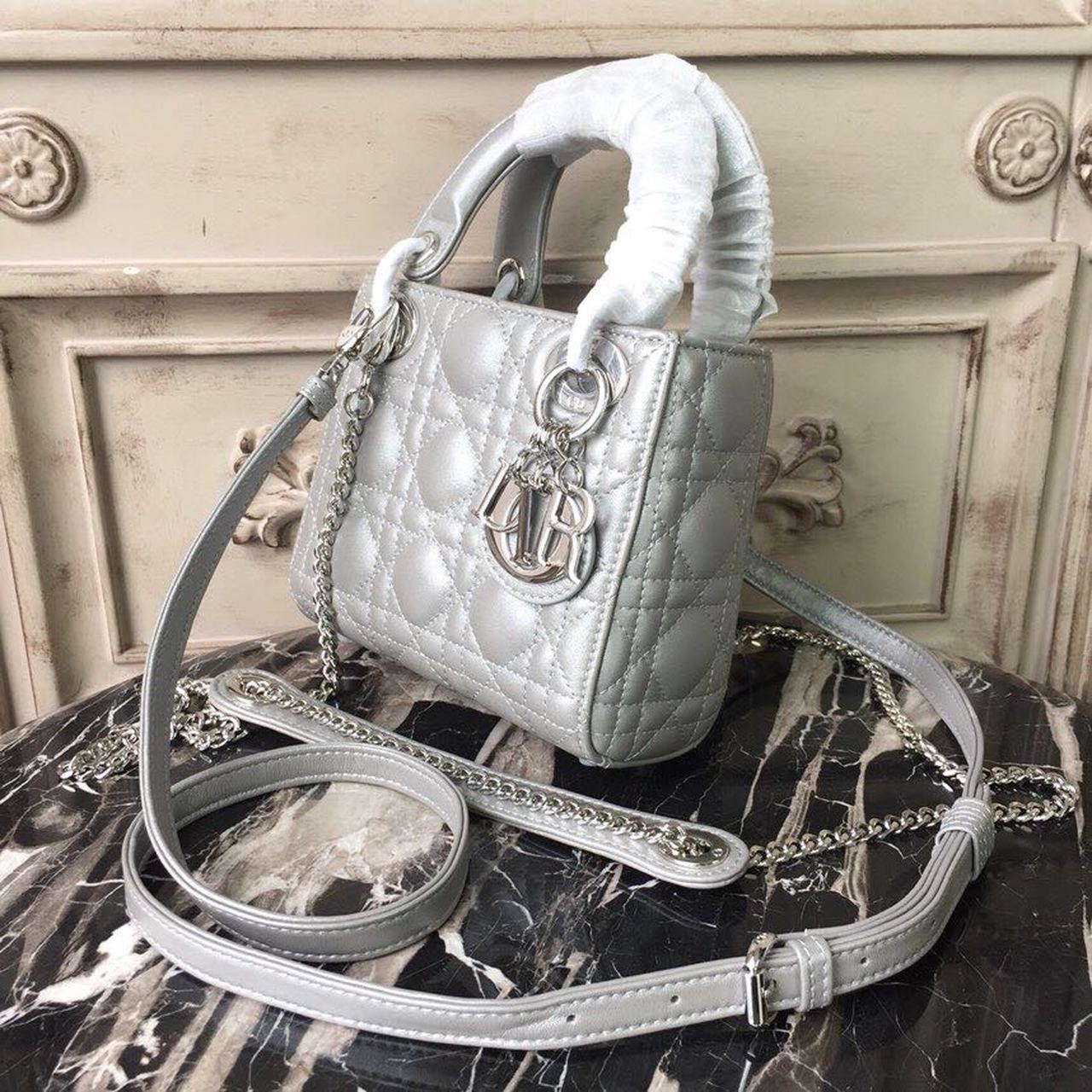 GLAMI Mini Lady Bag with Chain Silver Hardware Spring/Summer Collection, Pearl Gold, For Women WomenÃ¢â‚¬â„¢s Handbags, 18cm CD