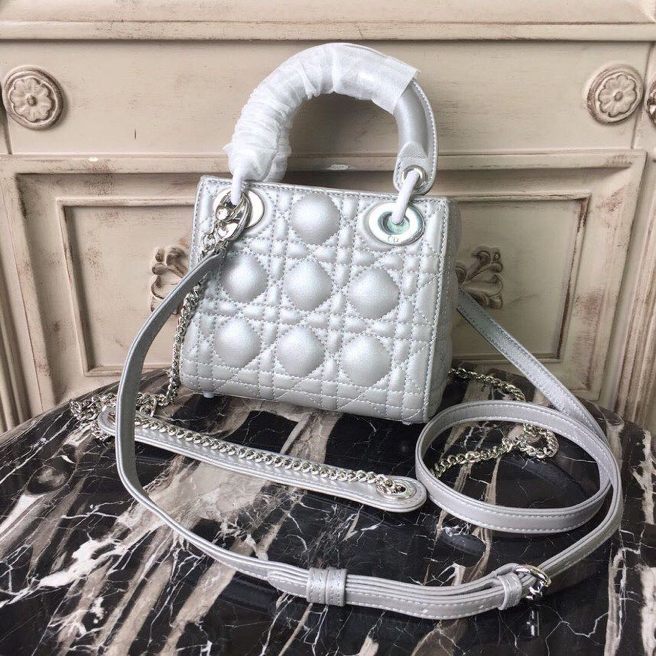 GLAMI Mini Lady Bag with Chain Silver Hardware Spring/Summer Collection, Pearl Gold, For Women WomenÃ¢â‚¬â„¢s Handbags, 18cm CD