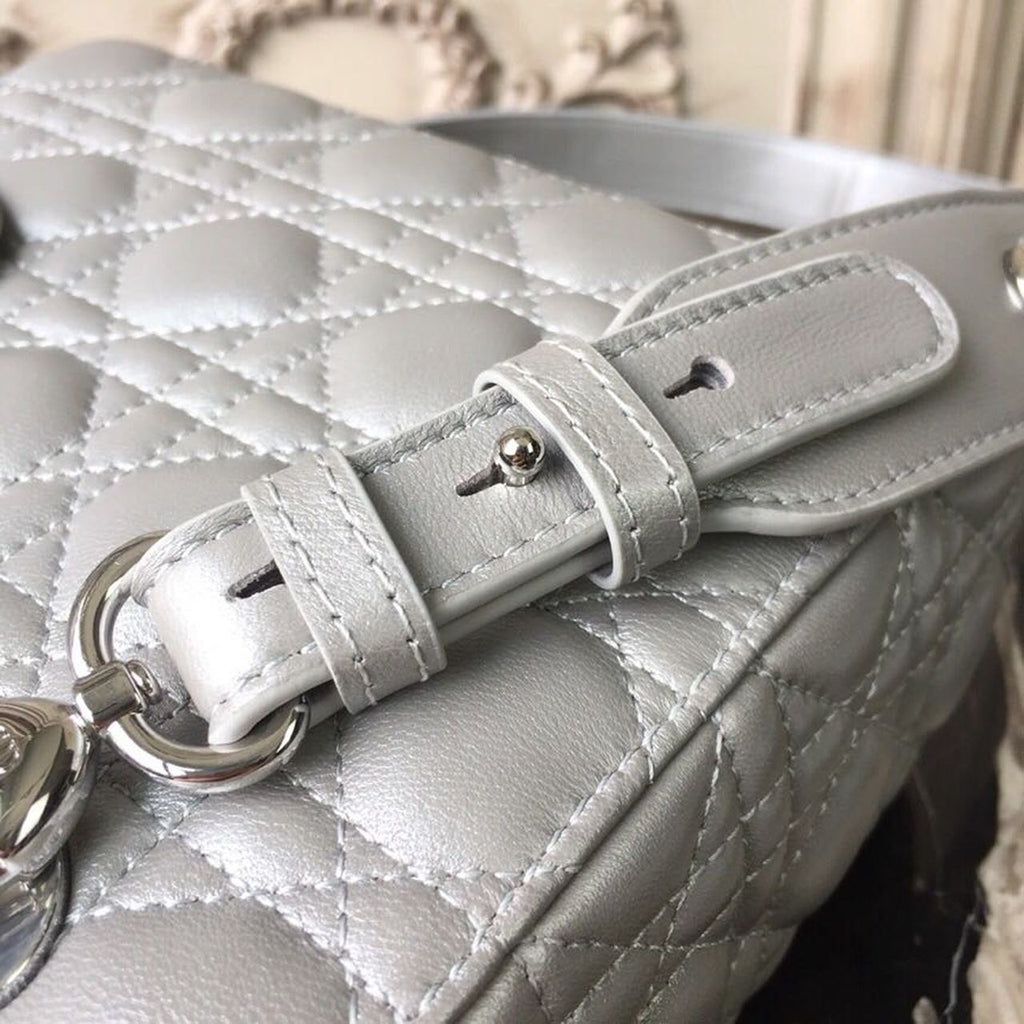 GLAMI Small Opaline Gray PearlesGLAMInt Cannage Lady Bag Hardware Pearl Silver For Women 8in/20cm CD
