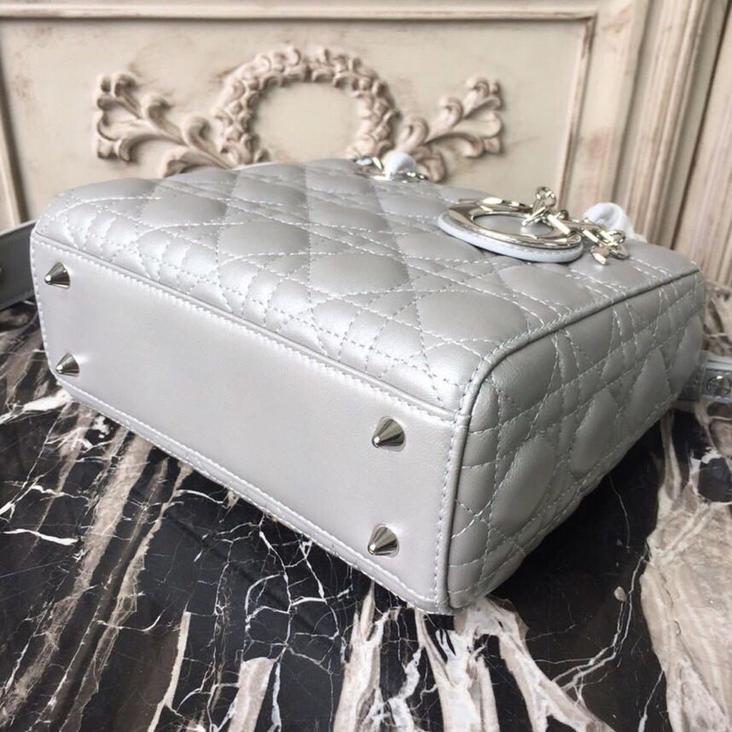 GLAMI Small Opaline Gray PearlesGLAMInt Cannage Lady Bag Hardware Pearl Silver For Women 8in/20cm CD
