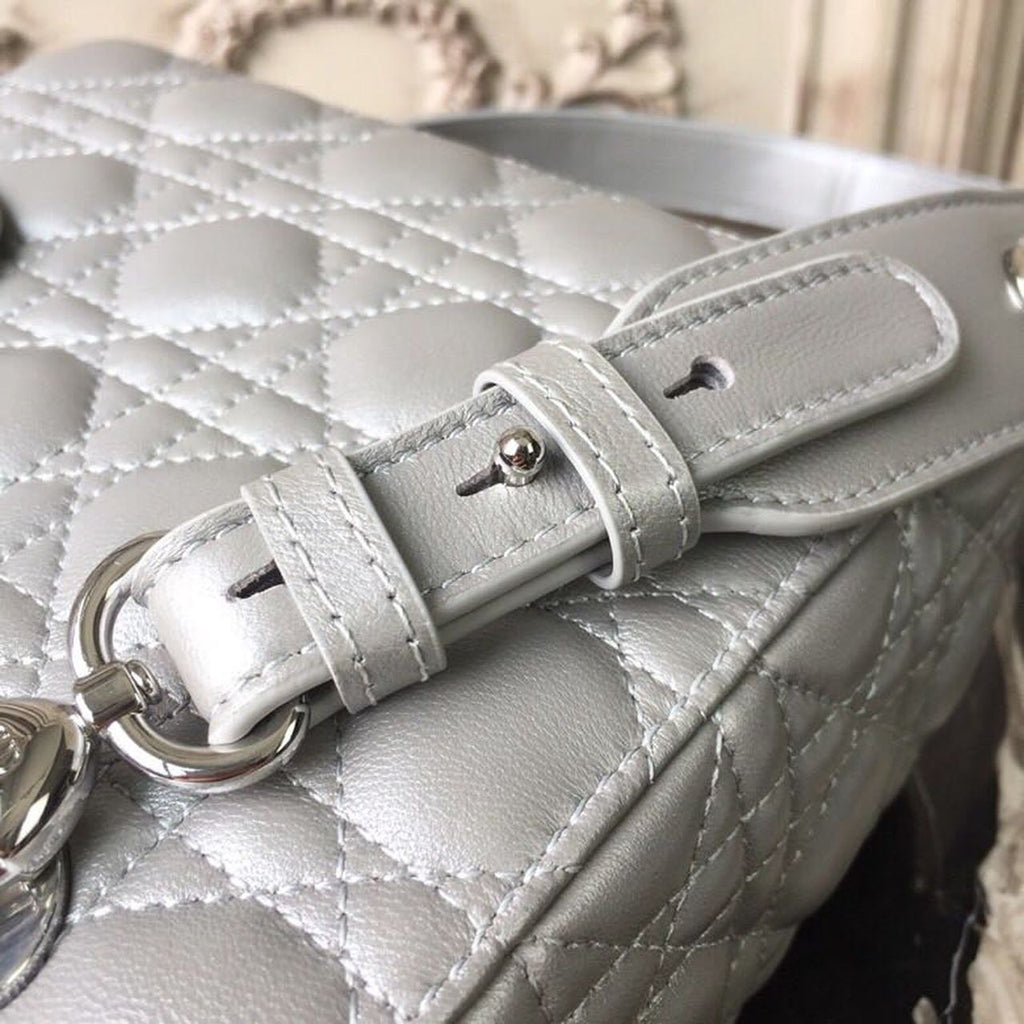 GLAMI Small Opaline Gray PearlesGLAMInt Cannage Lady Bag Hardware Pearl Silver For Women 8in/20cm CD