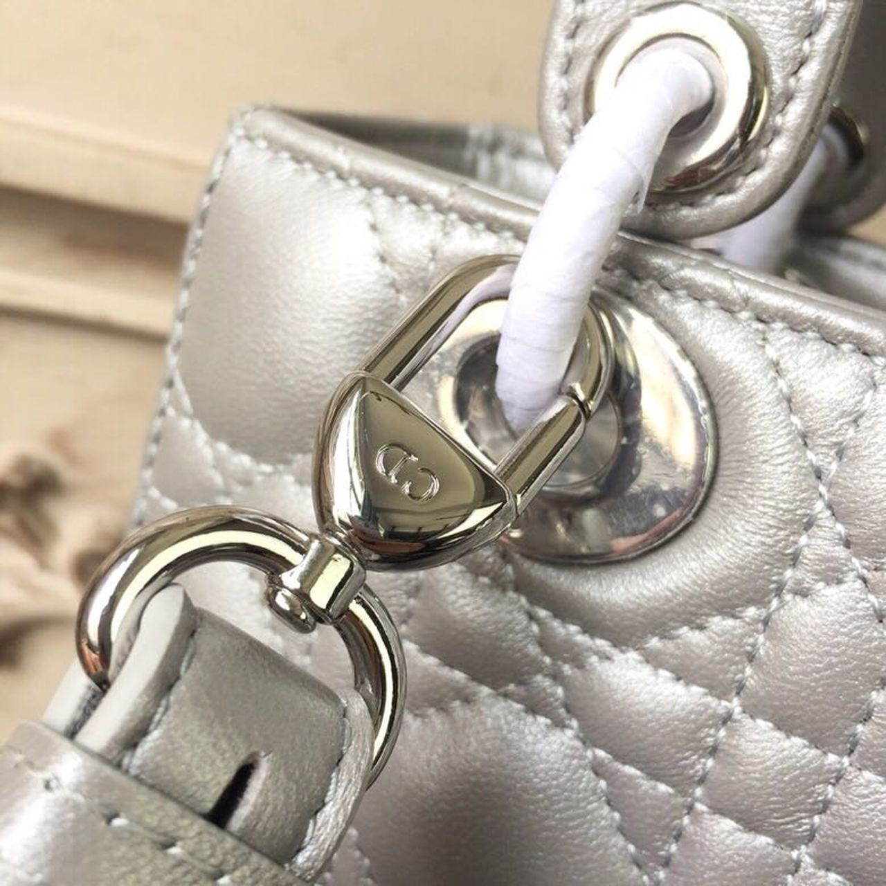 GLAMI Small Opaline Gray PearlesGLAMInt Cannage Lady Bag Hardware Pearl Silver For Women 8in/20cm CD