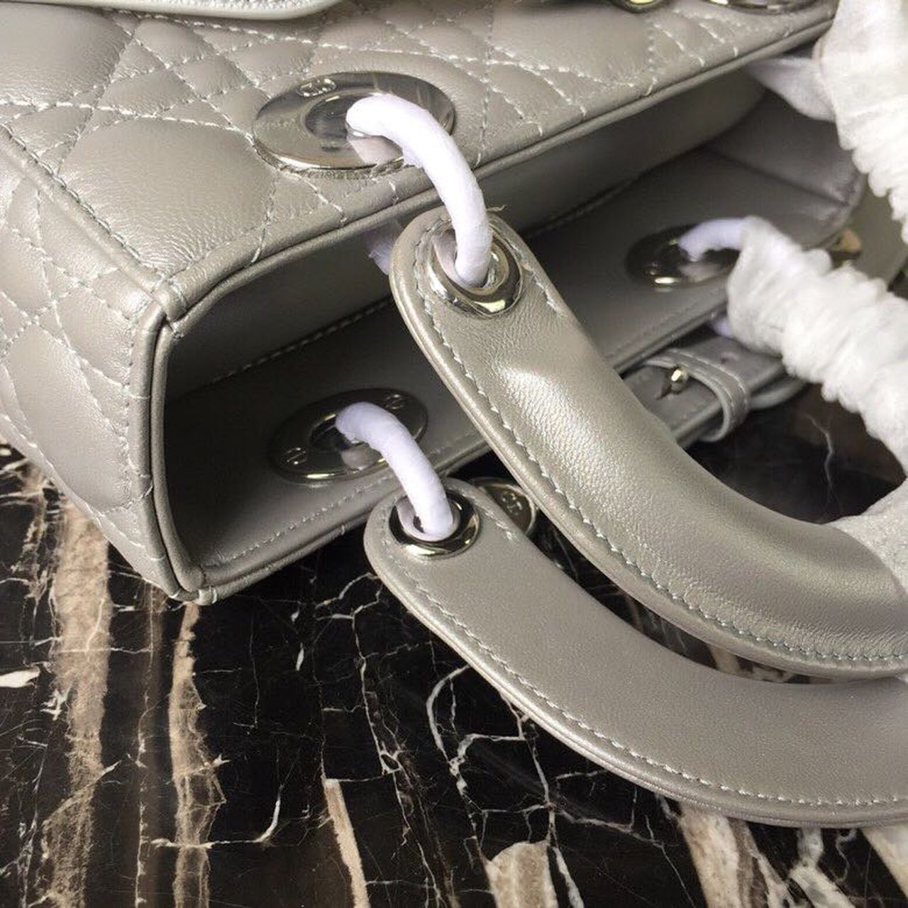 GLAMI Small Opaline Gray PearlesGLAMInt Cannage Lady Bag Hardware Pearl Silver For Women 8in/20cm CD