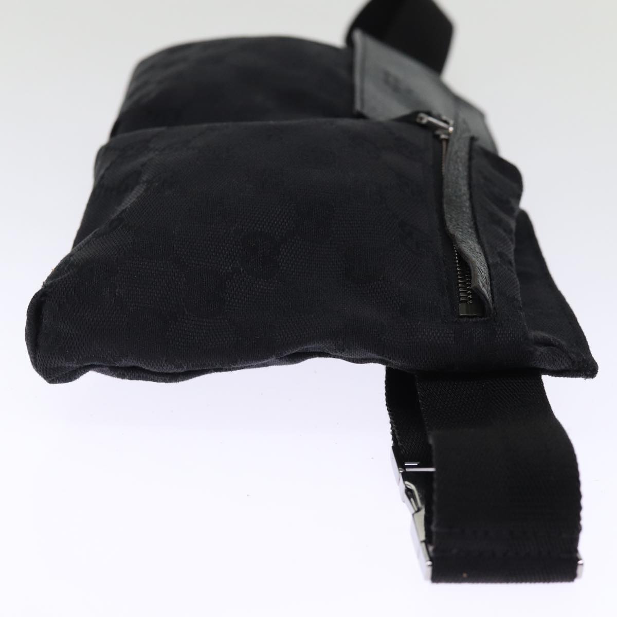 GUCCI GG Canvas Waist bag Black 75886