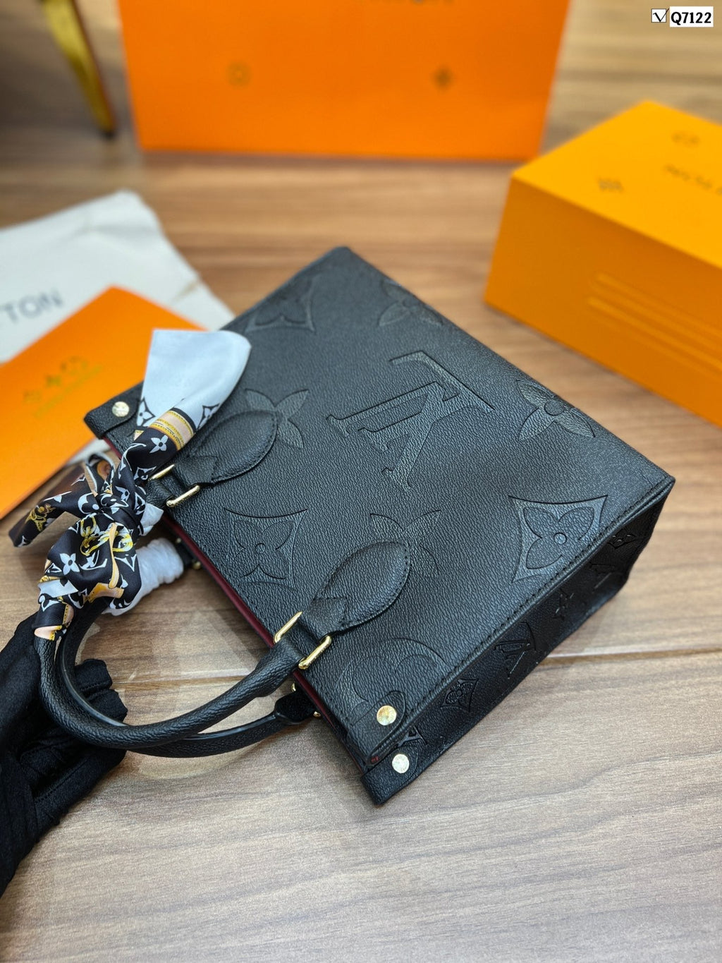 EN - New Lux Bags LUV 533