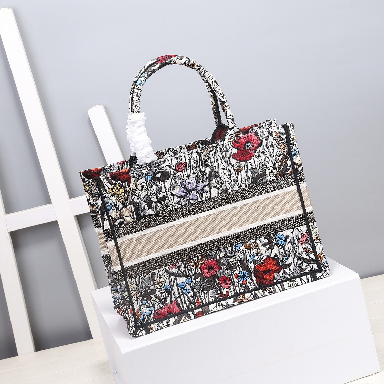 GLAMI MeGLAMIum Book Tote Bag By Maria Grazia Chiuri For Women 14in/36cm CD