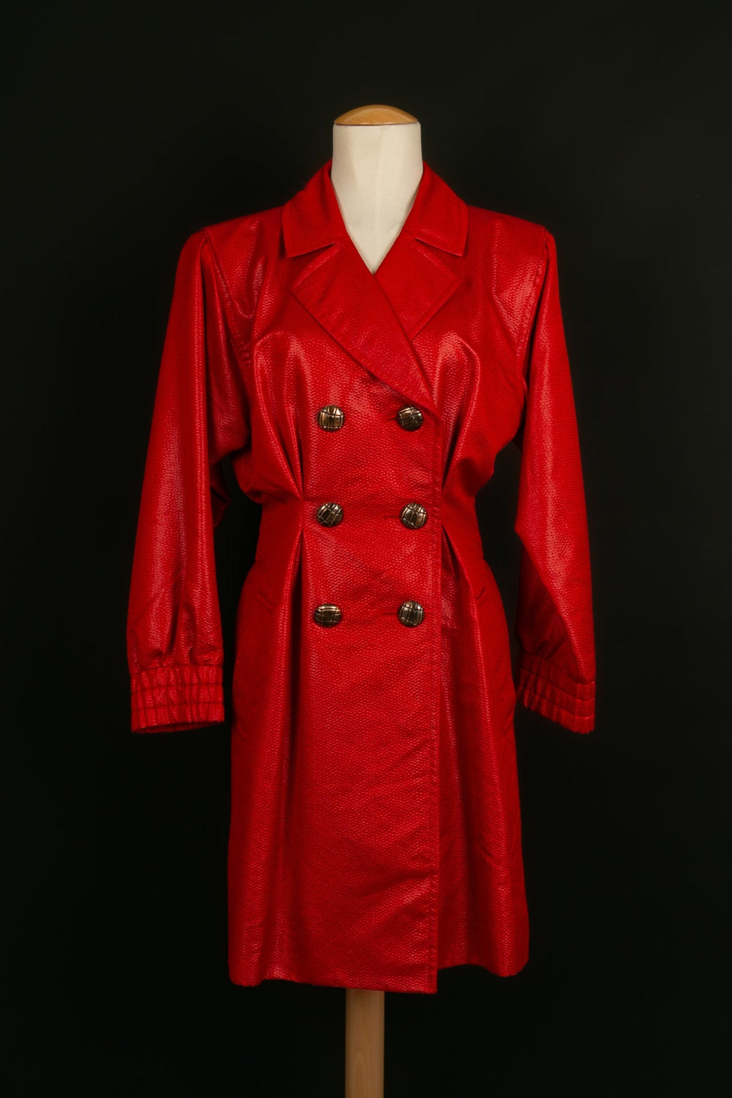 Manteau rouge Yves Saint Laurent