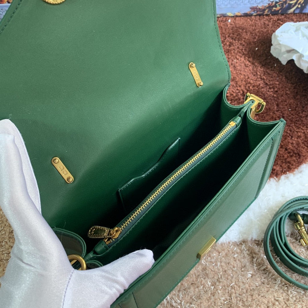 GLAMI MeGLAMIum Devotion Bag Green For Women 9.4in/24cm GLAMI