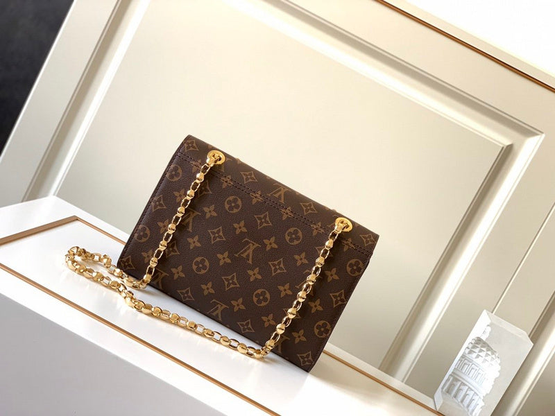 Fashion Lu-Vi bags - 3911