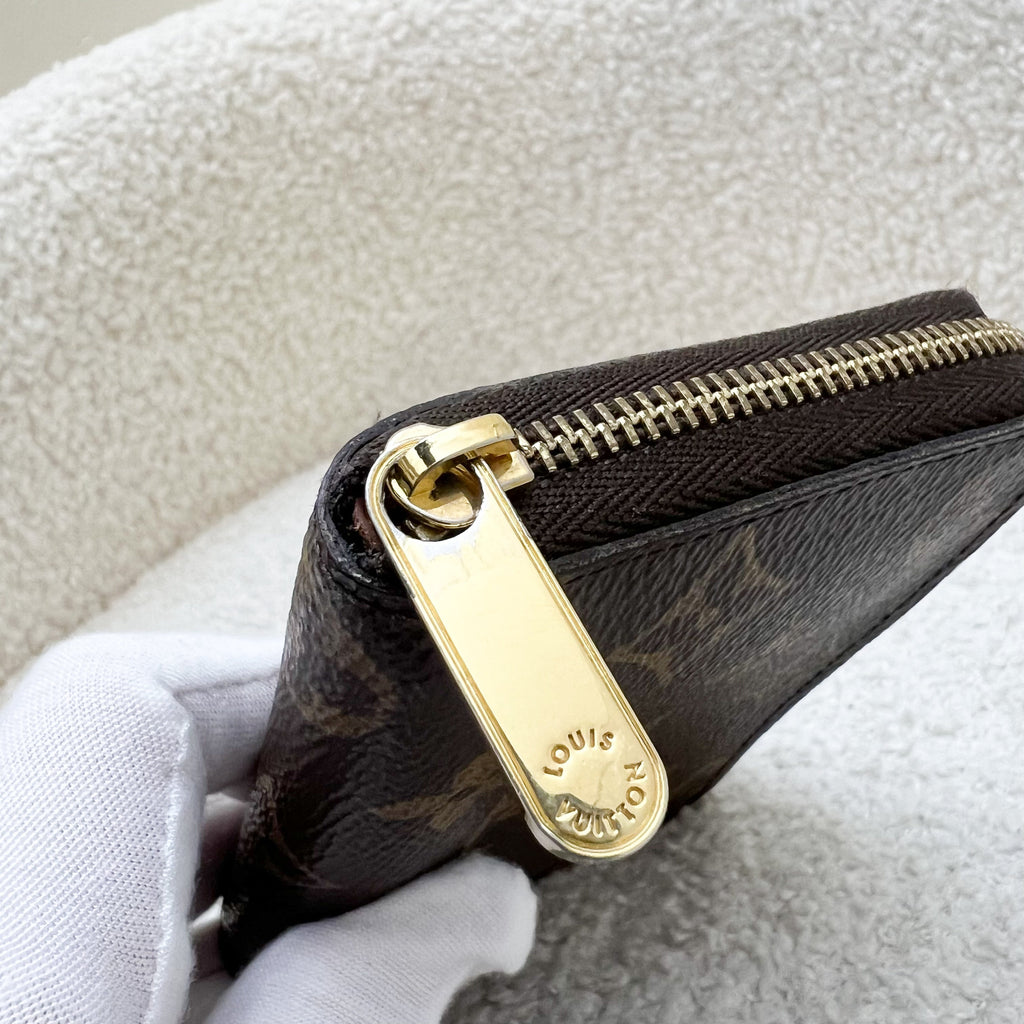 LV Zippy Coin Purse in Monogram Canvas GHW