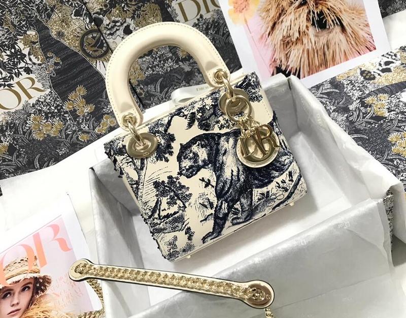 SAMCC - DOR Bags - 402