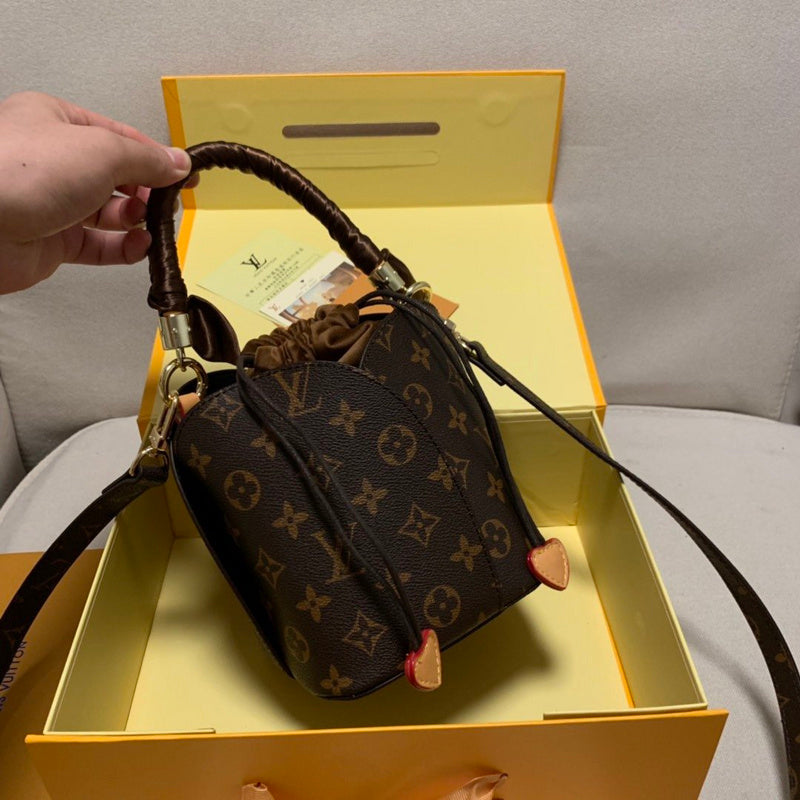 Fashion Lu-Vi bags - 3892