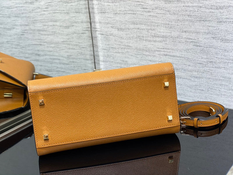 ELE - HMS Bags - 026